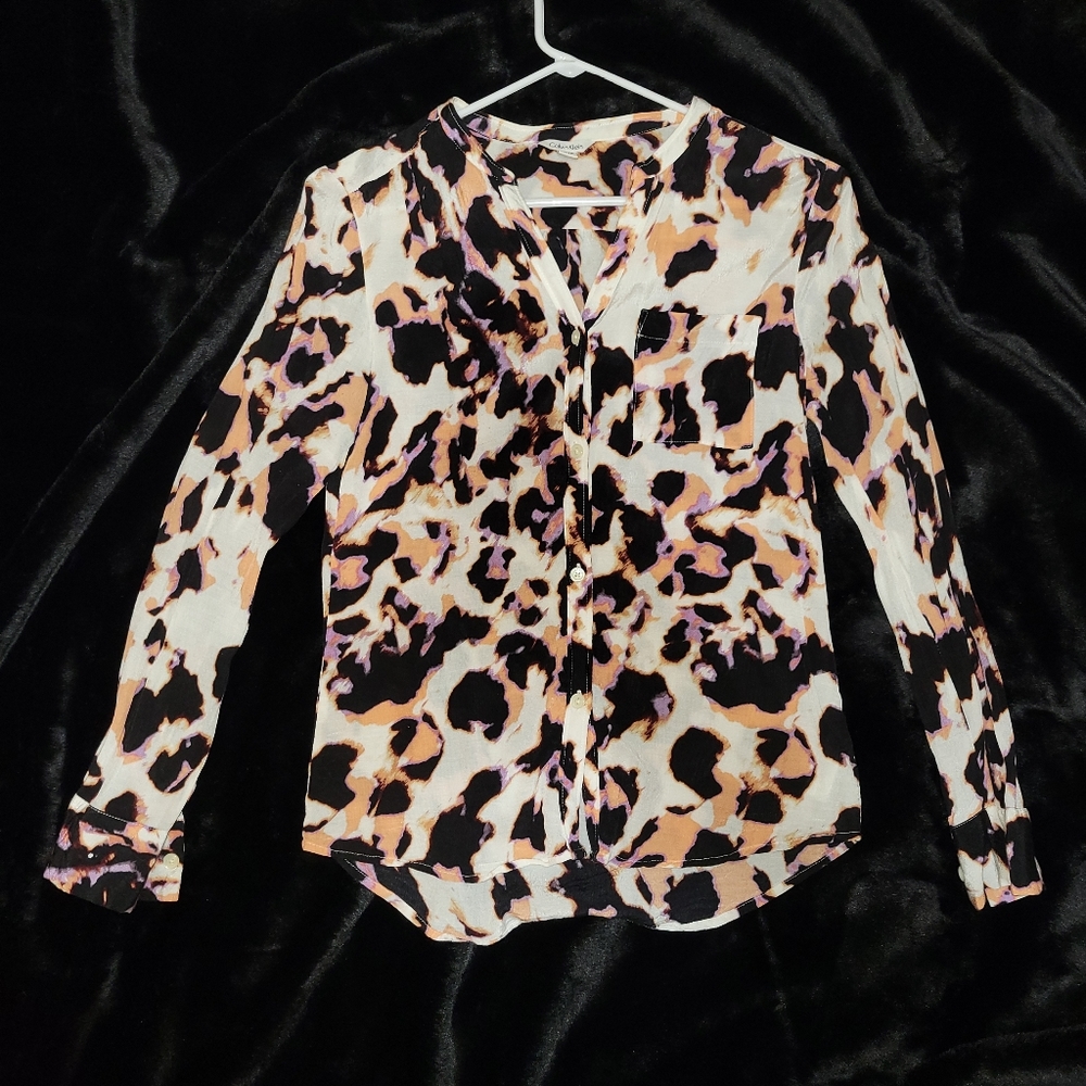 Calvin Klein- Long Adjustable Sleeve, Button-Down Blouse, Size XS - Picture 2 of 6